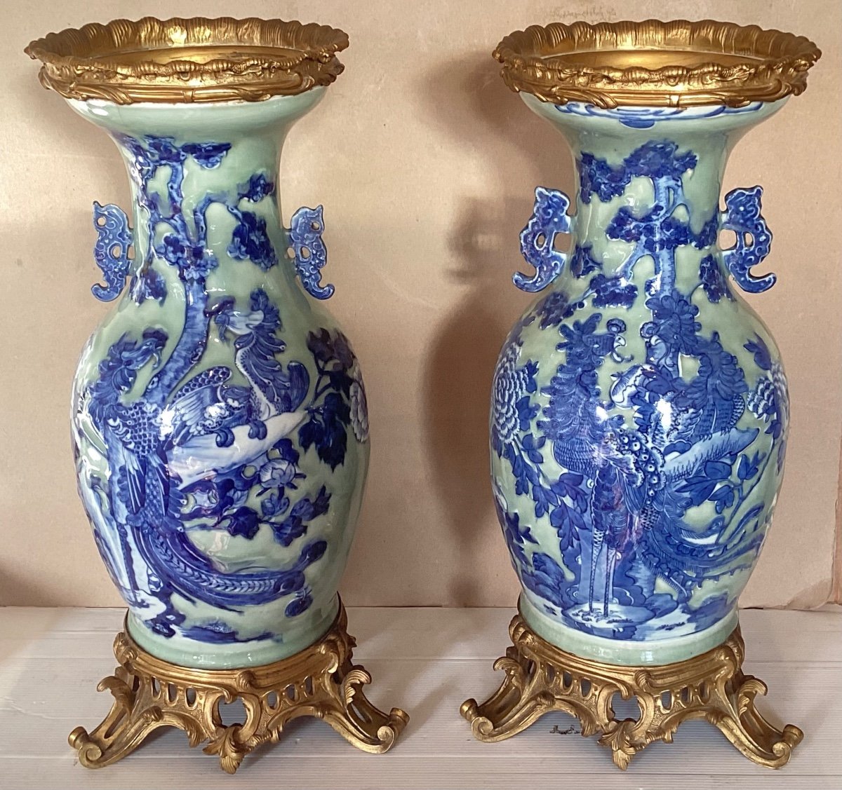 Paire De Vases Chinois Montés Bronze 