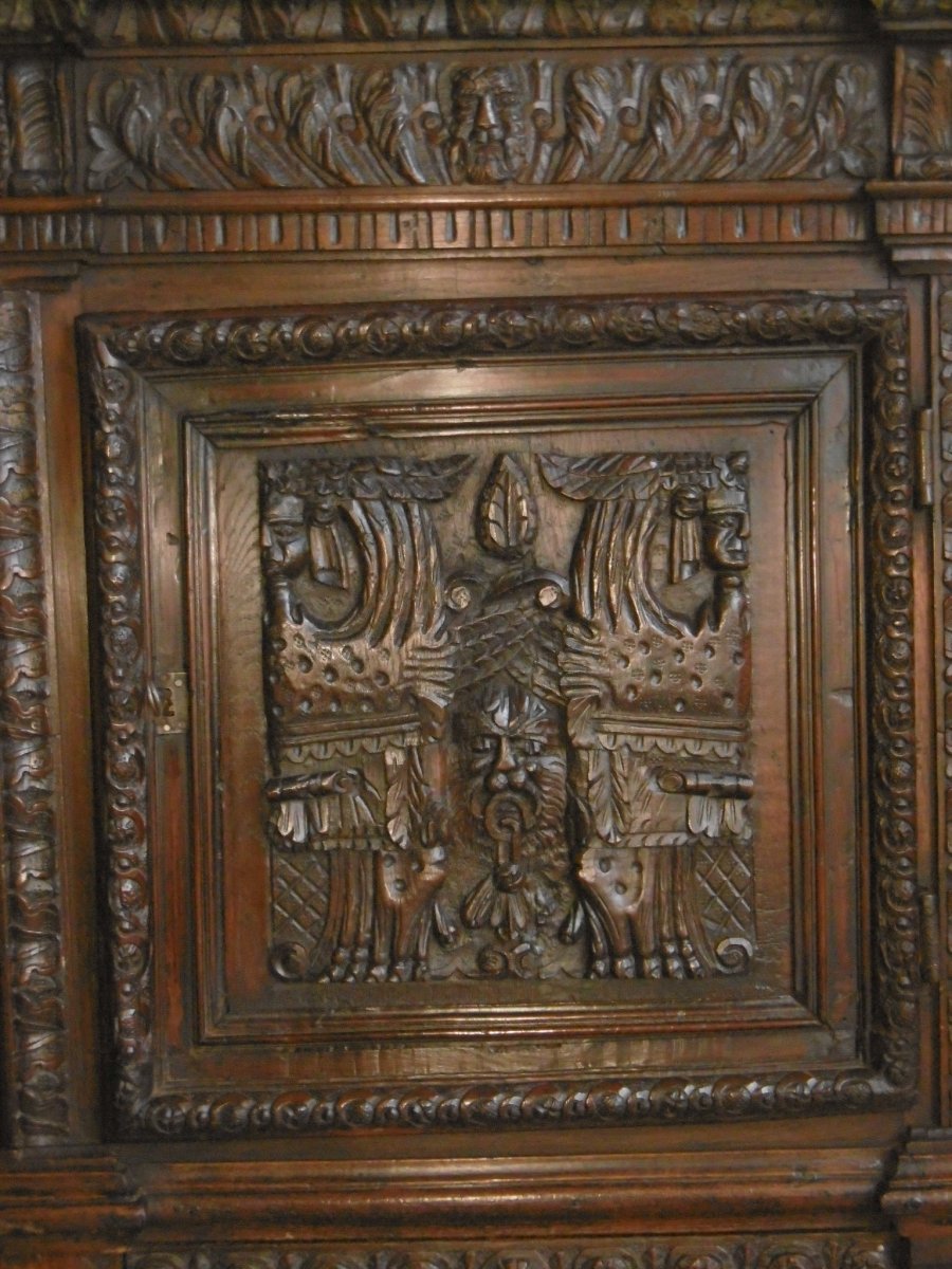 18th Century Cabinet-photo-5