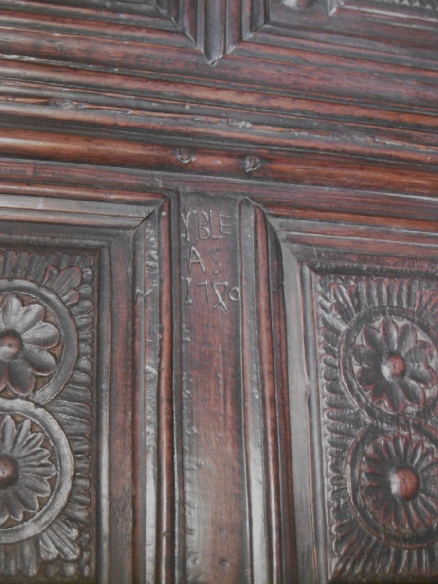 18th Century Cabinet-photo-7