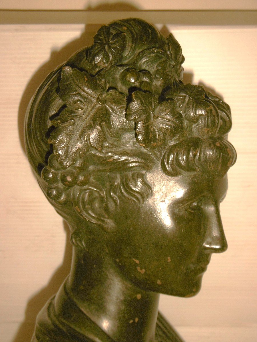 Bust Signed Lavergne-photo-2