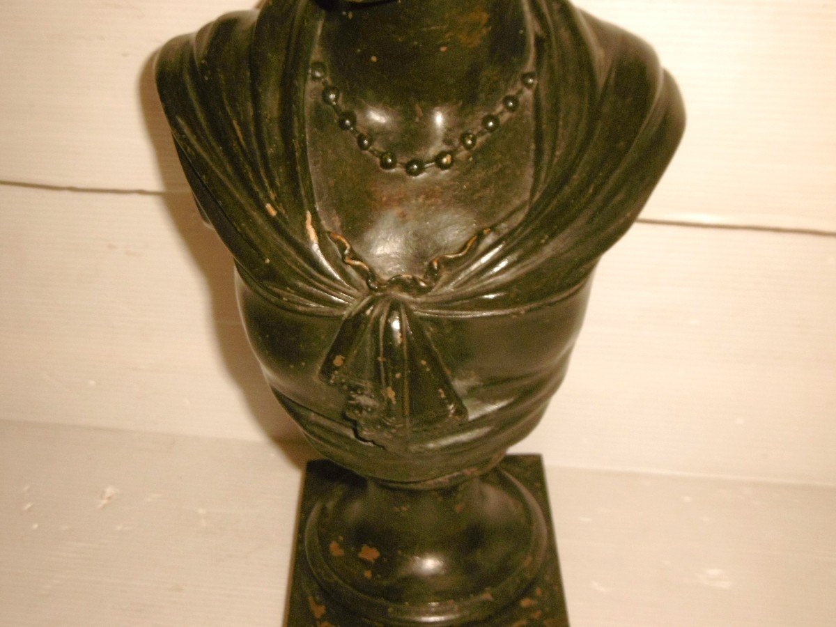 Bust Signed Lavergne-photo-7