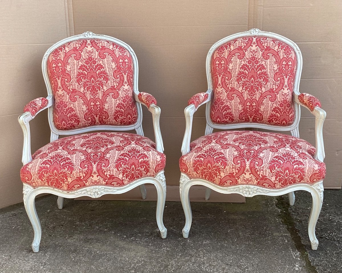 Pair Of Armchairs With Backrest A La Reine Louis XV