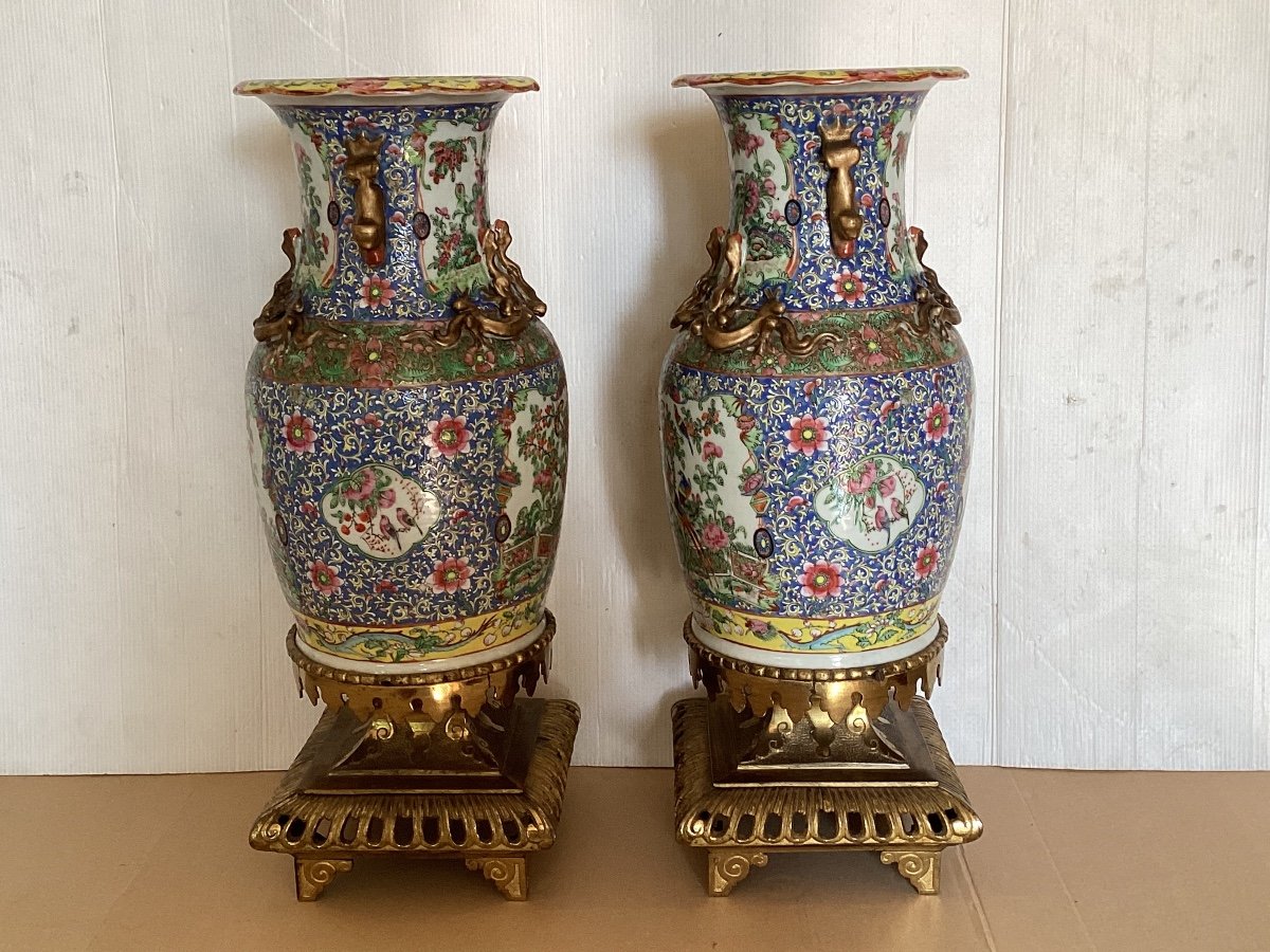 Pair Of Chinese Vases-photo-2