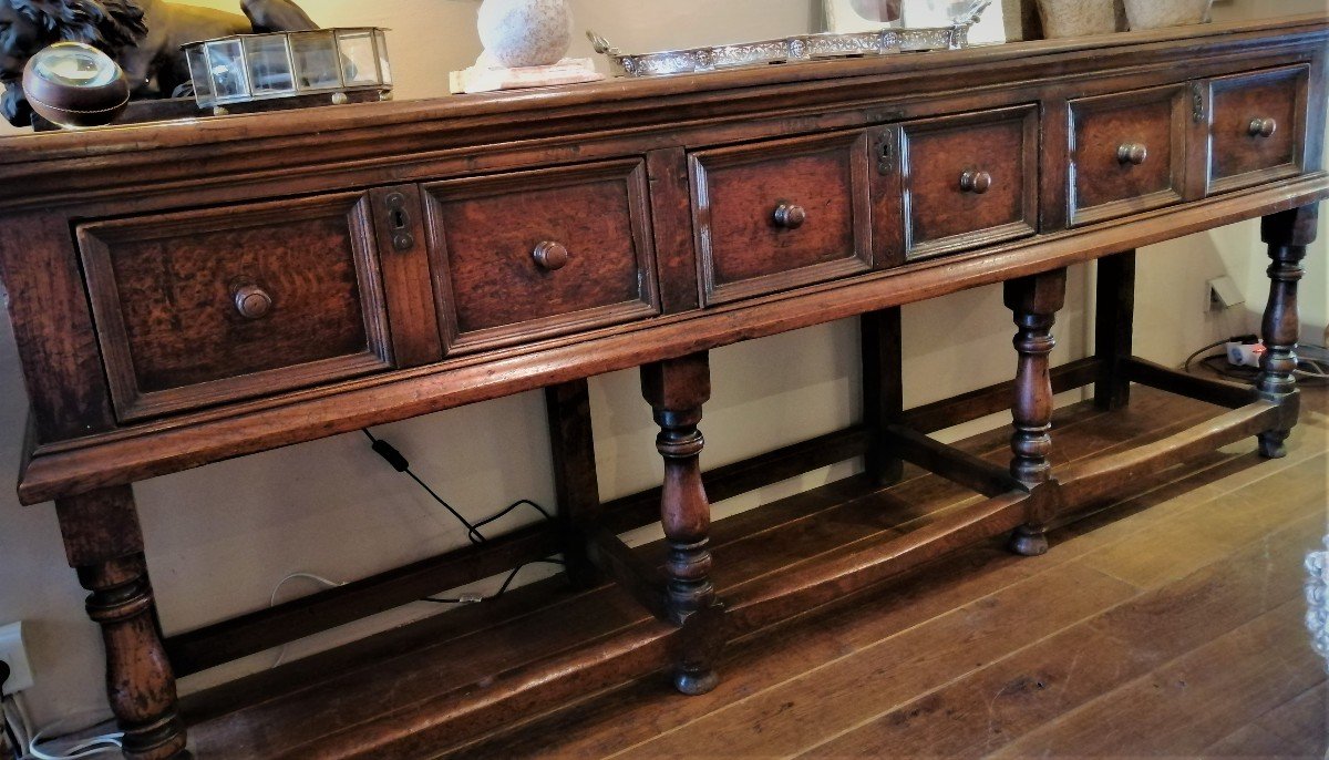 Eighteenth Century Console Dresser