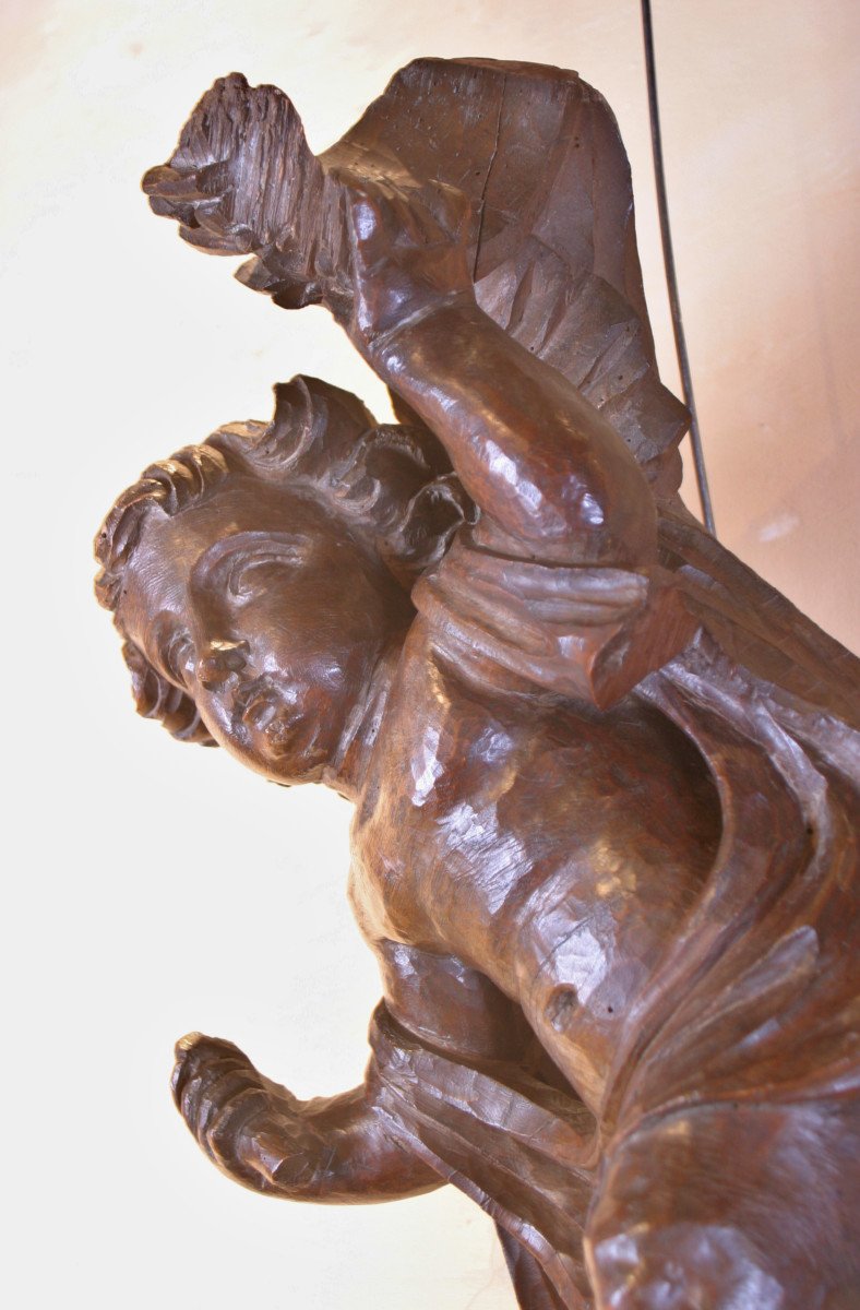 Cherub In Carved Wood-photo-2