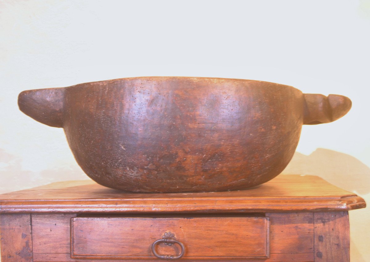 Very Large Tribal Dish-photo-2