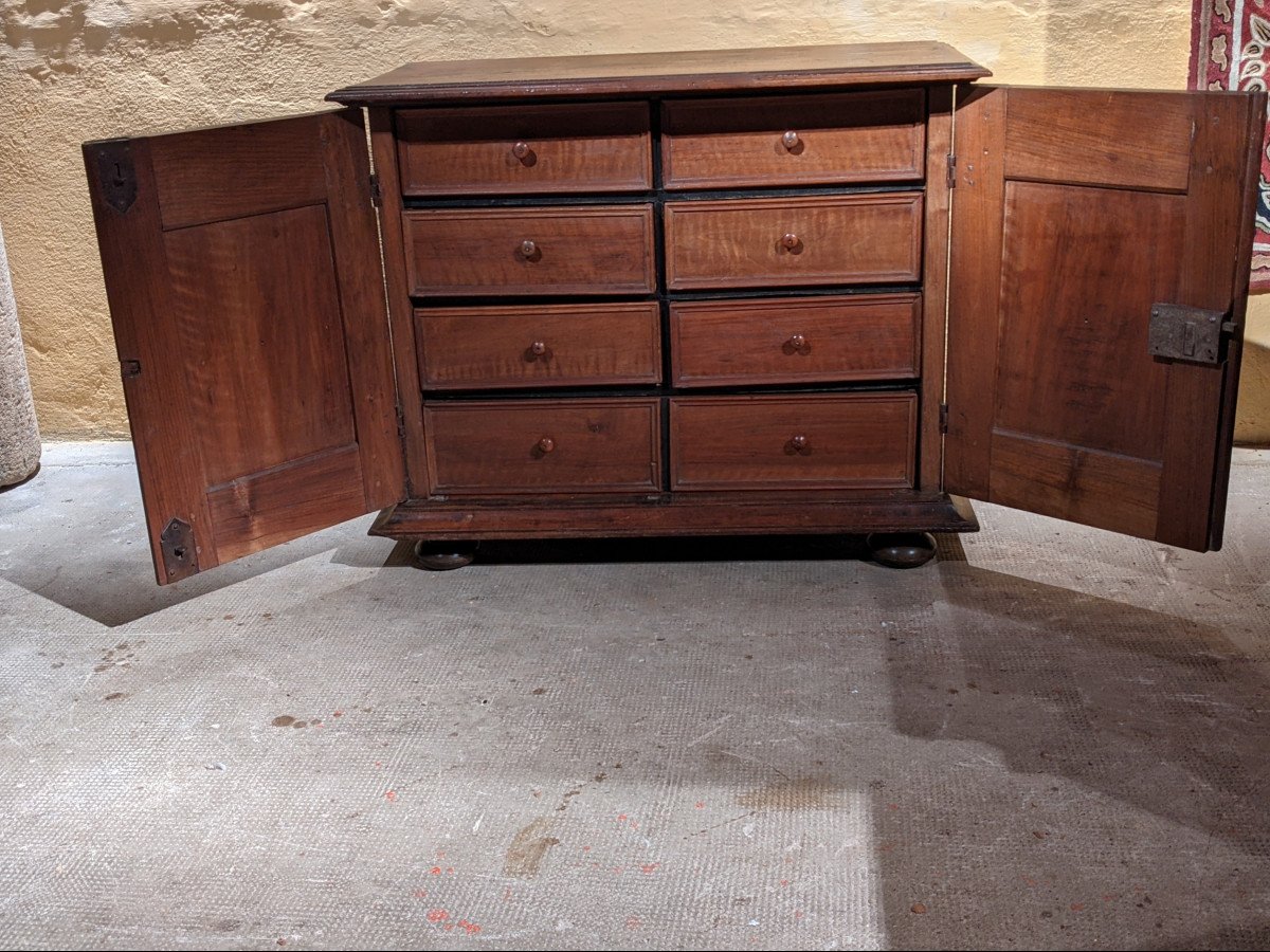 A Small 17th Century Cabinet-photo-4