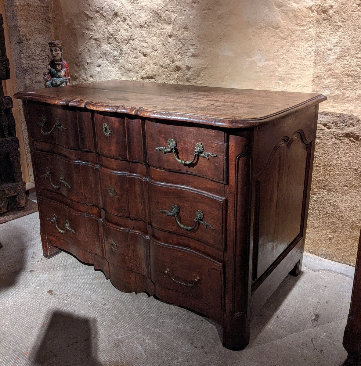 An 18th Century Crossbow Chest Of Drawers-photo-3