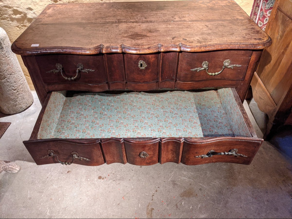 An 18th Century Crossbow Chest Of Drawers-photo-3