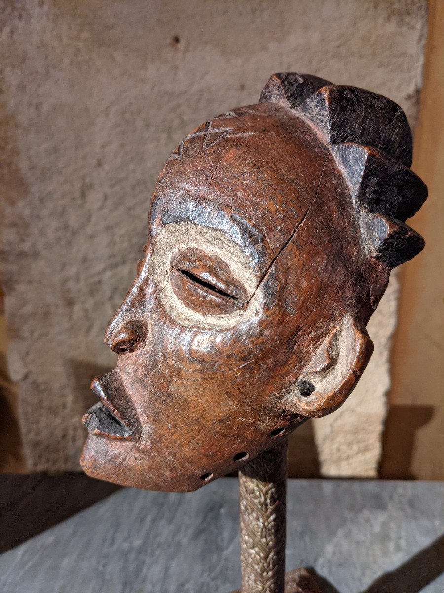 Old Tchokwe Mask-photo-2