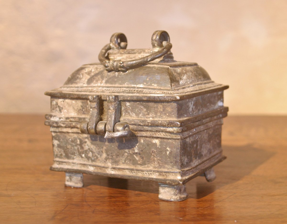 Small Indian Bronze Box-photo-3