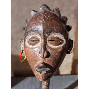 Old Tchokwe Mask