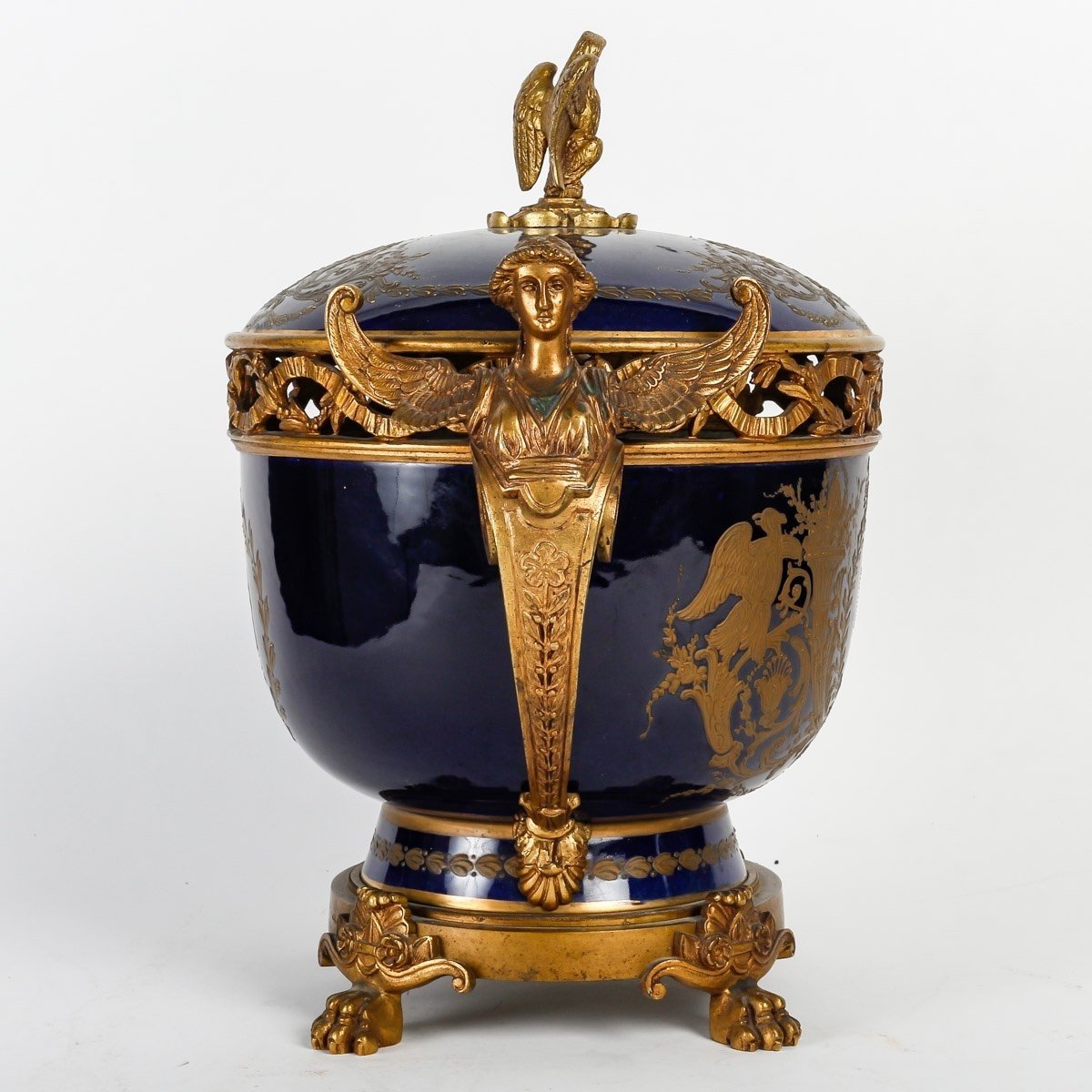 Brule Parfum, d'époque Napoleon 3, En Porcelaine De Sévres-photo-7