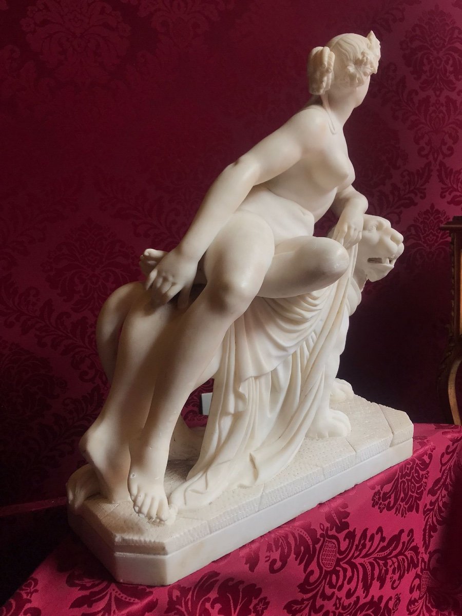 Rare Alabaster Sculpture, "royal Woman On Her Tiger", 19th Century -photo-3