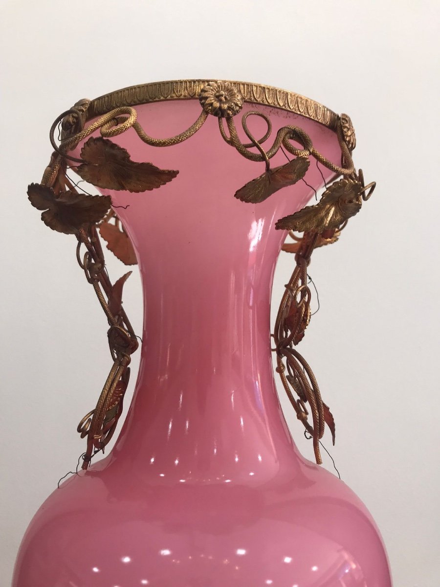 Rare Vase In Pink Opaline With Brass Mount-photo-3