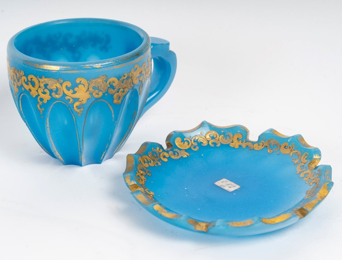 Beautiful Blue Opaline Teacup Enameled In Gold-photo-3