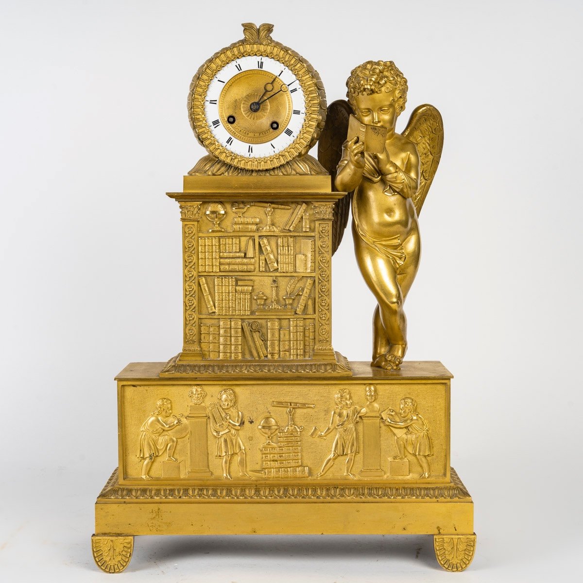 Pendule En Bronze Doré Et Ciselé D’époque 19em Siècle