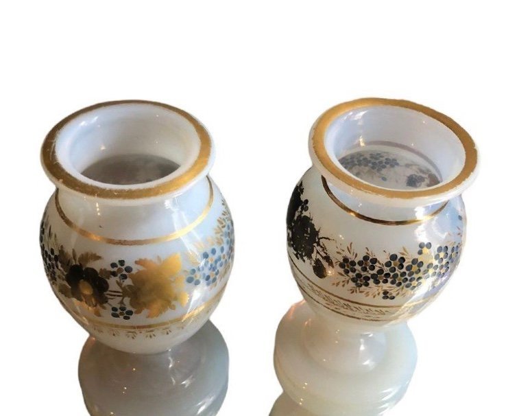 Pair Of Enamelled White Opaline Vases, Charles X Period, Signed Desvigne Design-photo-2