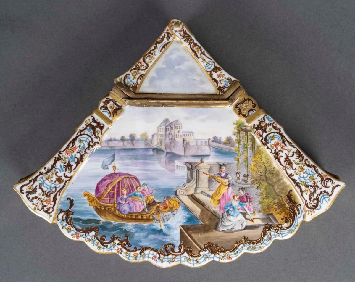 Rare Boîte De Mariage En Porcelaine, Meissen, 19eme Siècle 