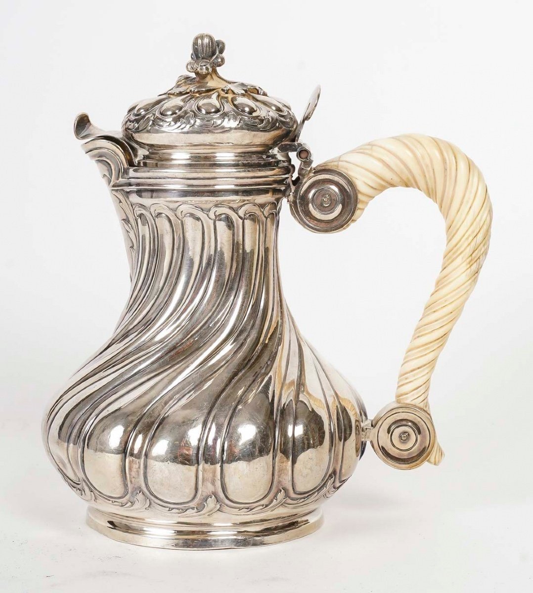 Silver Teapot, Signed Boucheron Paris