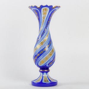 Vase En Opaline Torsadé Bleu Cobalt émaillé, 19éme Siécle 