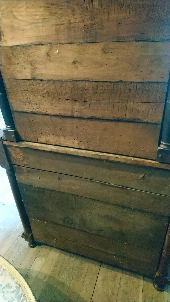 18th Century Double Body Buffet In Walnut -photo-1