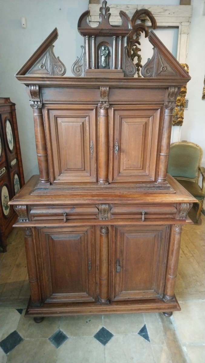 18th Century Double Body Buffet In Walnut 