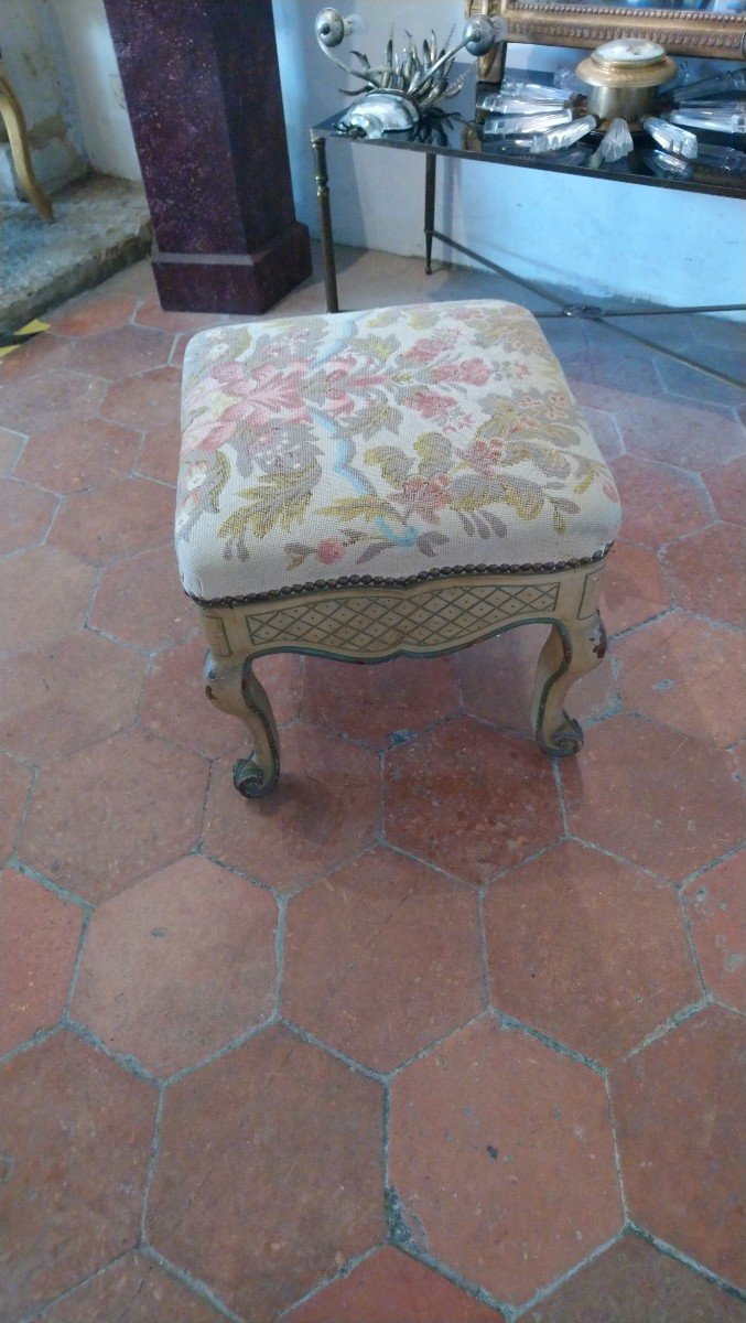 19th Century Regency Stool In Painted Wood Covered With Tapestry 