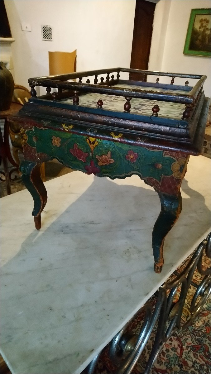 Table Basse En Bois Peint Polychrome Et Carreaux De Faïence 19e Ux De Faïence -photo-3