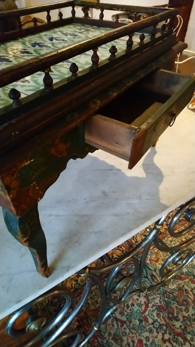 Table Basse En Bois Peint Polychrome Et Carreaux De Faïence 19e Ux De Faïence -photo-2