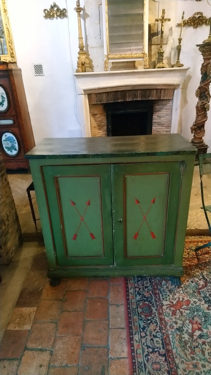 Painted Wooden Sideboard 2 Doors Early 19th Claw Feet 