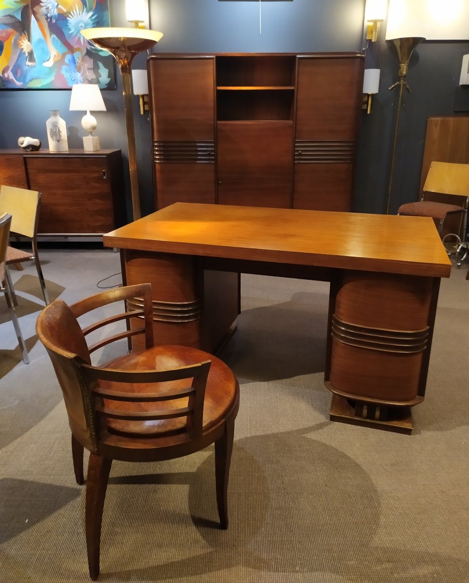 Ensemble De Bureau Art Deco , Comprenant : Bureau, Armoire De Bureau , Lampadaire Et Fauteuil .