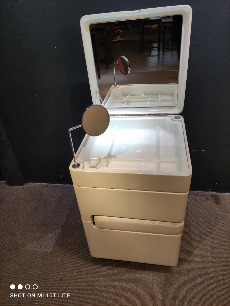 Modular Dressing Table, By Carlo Urbinati-photo-4