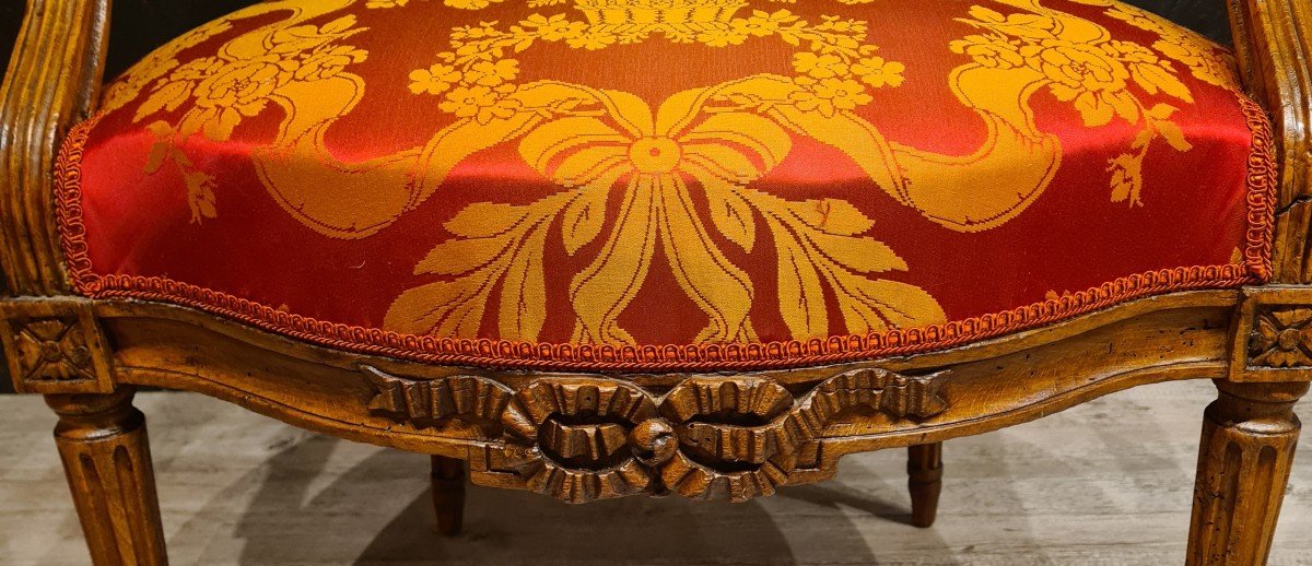 Louis XVI Period Convertible -photo-7