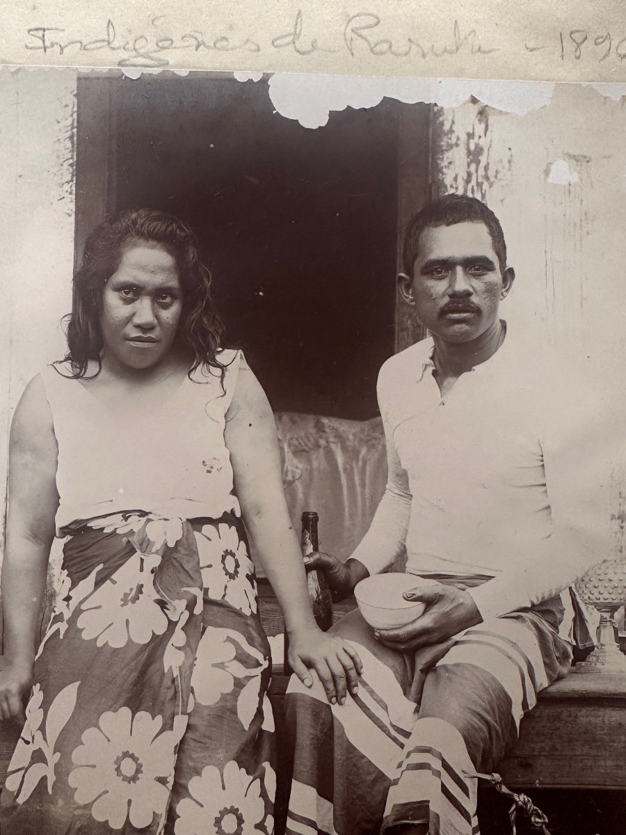 Jules Agostini, photographies de deux couples de Tahiti, Océanie, 1896 -photo-2