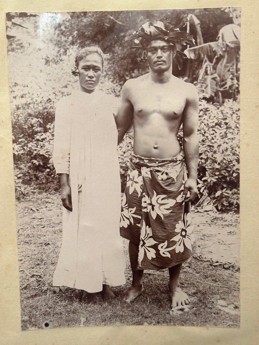 Jules Agostini, photographies de deux couples de Tahiti, Océanie, 1896 -photo-3