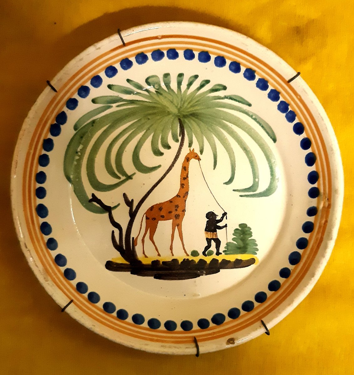 Nevers Assiette Zarafa La Girafe Cadeau Pour Charles X Circa 1827