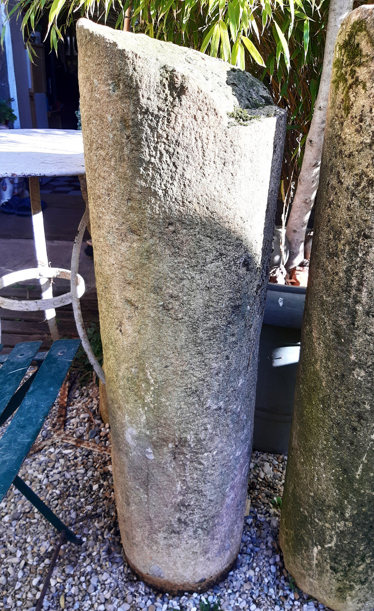 Batch Of Parts Of Cylindrical Shaft Of Roman Column In Cut Stone-photo-3