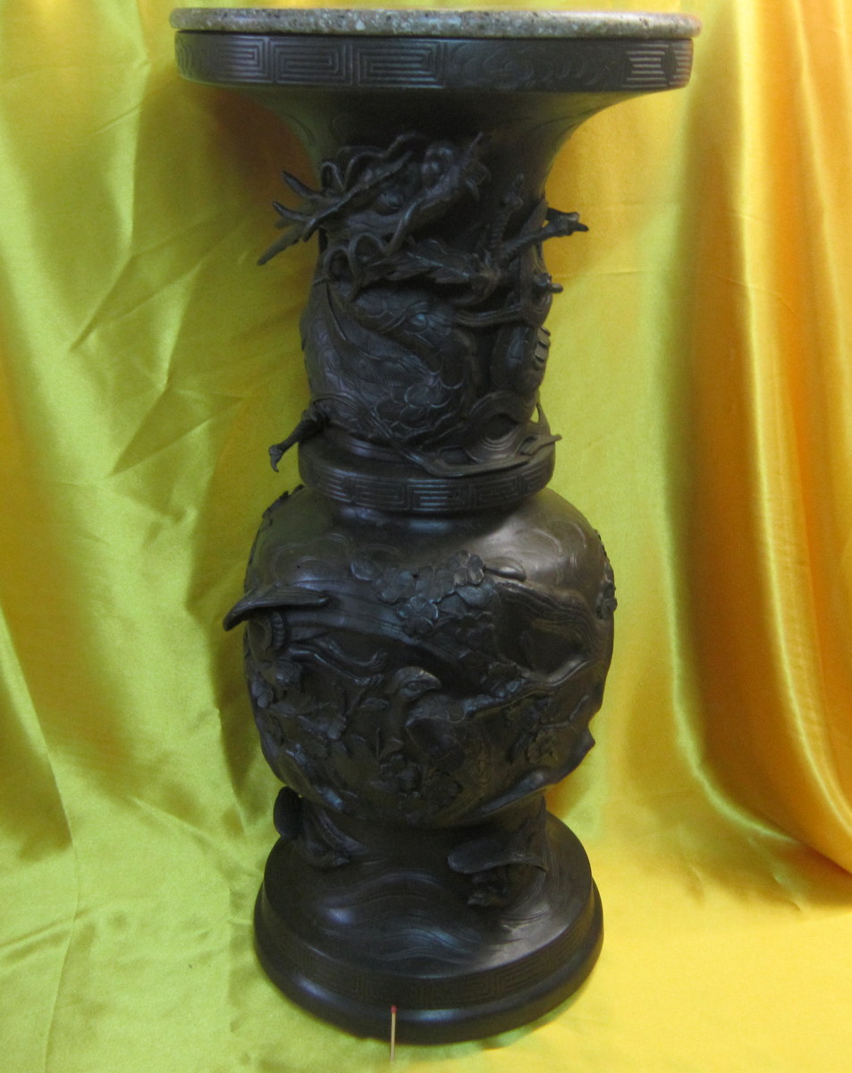 Very Large Bronze Vase Selette Imperial Japan Meiji 19th