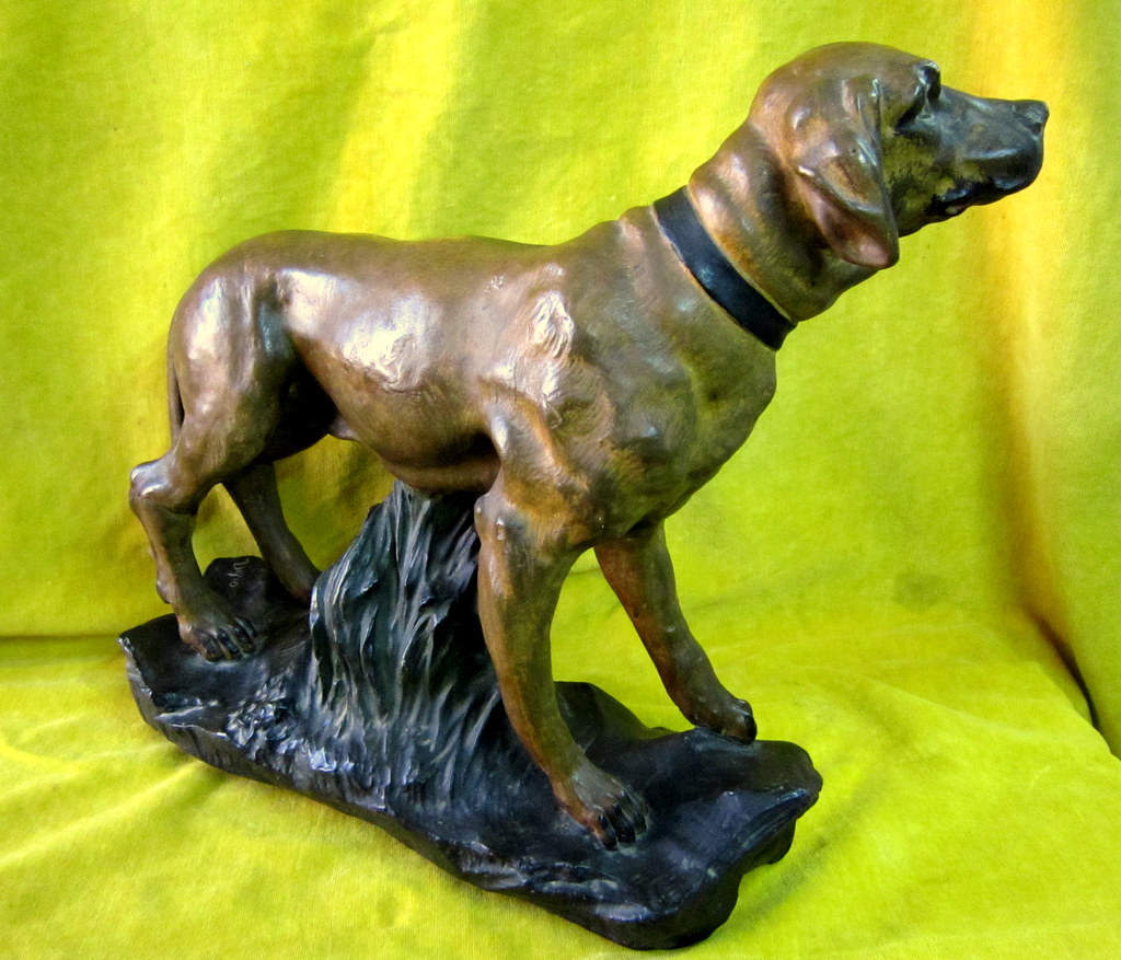 Hunting Dog By Capovan Large Patinated Plaster -photo-1