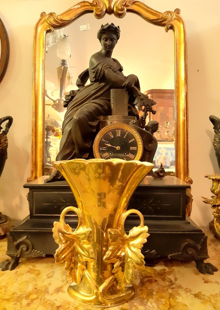 Large Golden Bridal Church Vase In Paris Porcelain Napoleon III 19th-photo-2