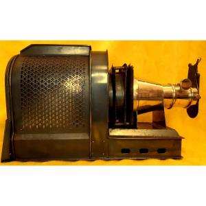 Fixed Oil Projector Lantern Type “luxury Model School Appliance” 19th