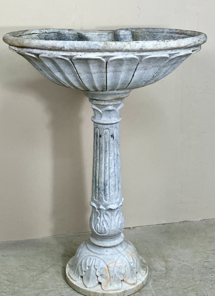 Basin, 19th Century Fountain.-photo-3