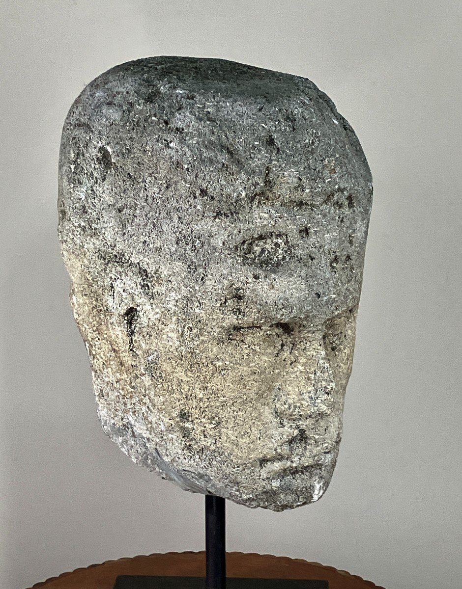 Stone Colossus Head #1.-photo-2