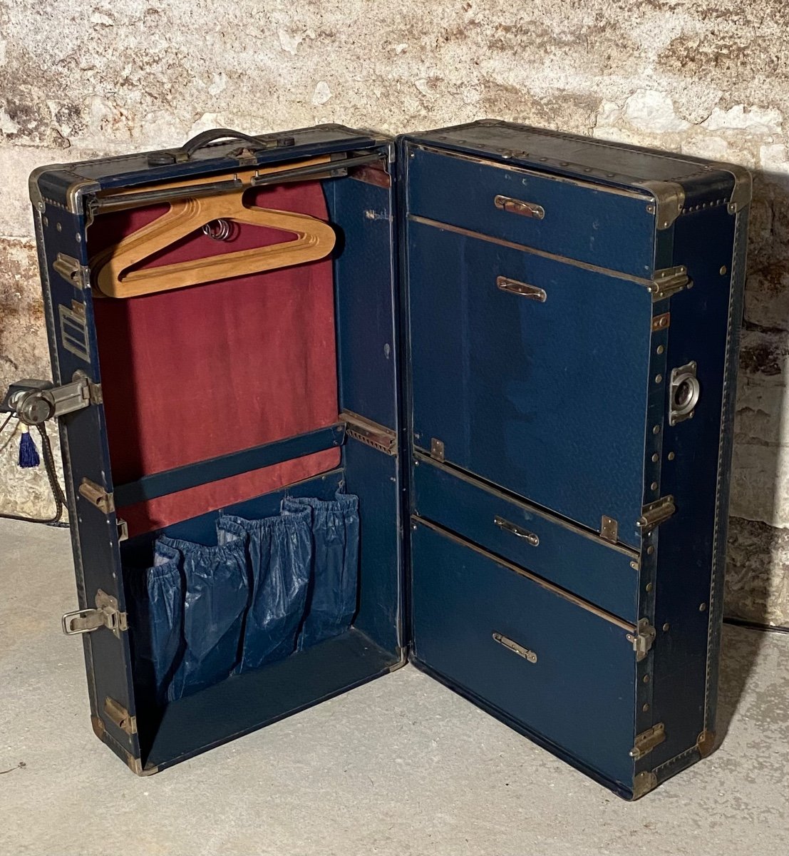 Ermett Cabin Trunk Early 20th-photo-4