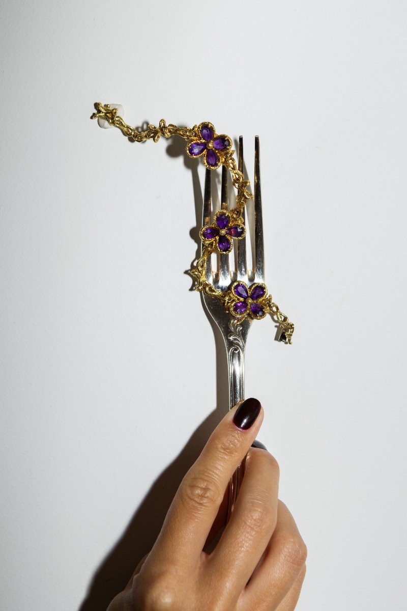 Vintage Yellow Gold And Lucky You Amethyst Bracelet-photo-4