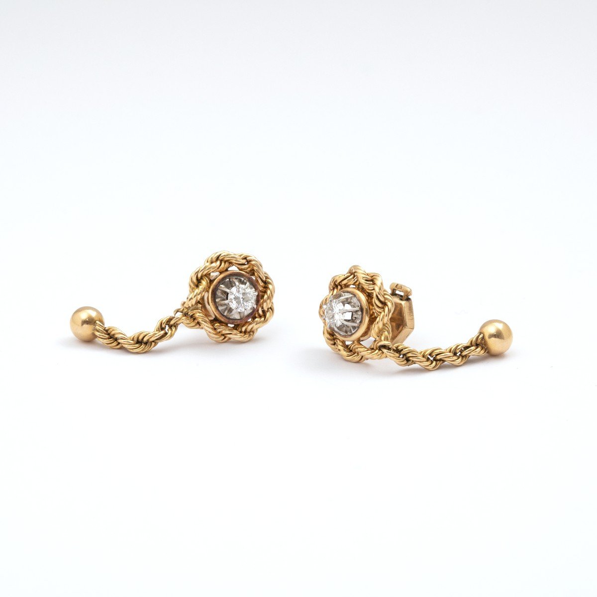 Boucles d'oreilles vintage or jaune, platine et diamants gouttes d'or-photo-4