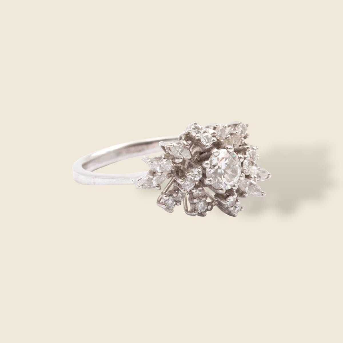 Mystique Merveille White Gold And Diamond Ring-photo-2