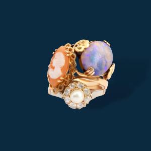 Vintage Ring In Yellow Gold, Opal, Pearl And Cameo Mystique Romantic