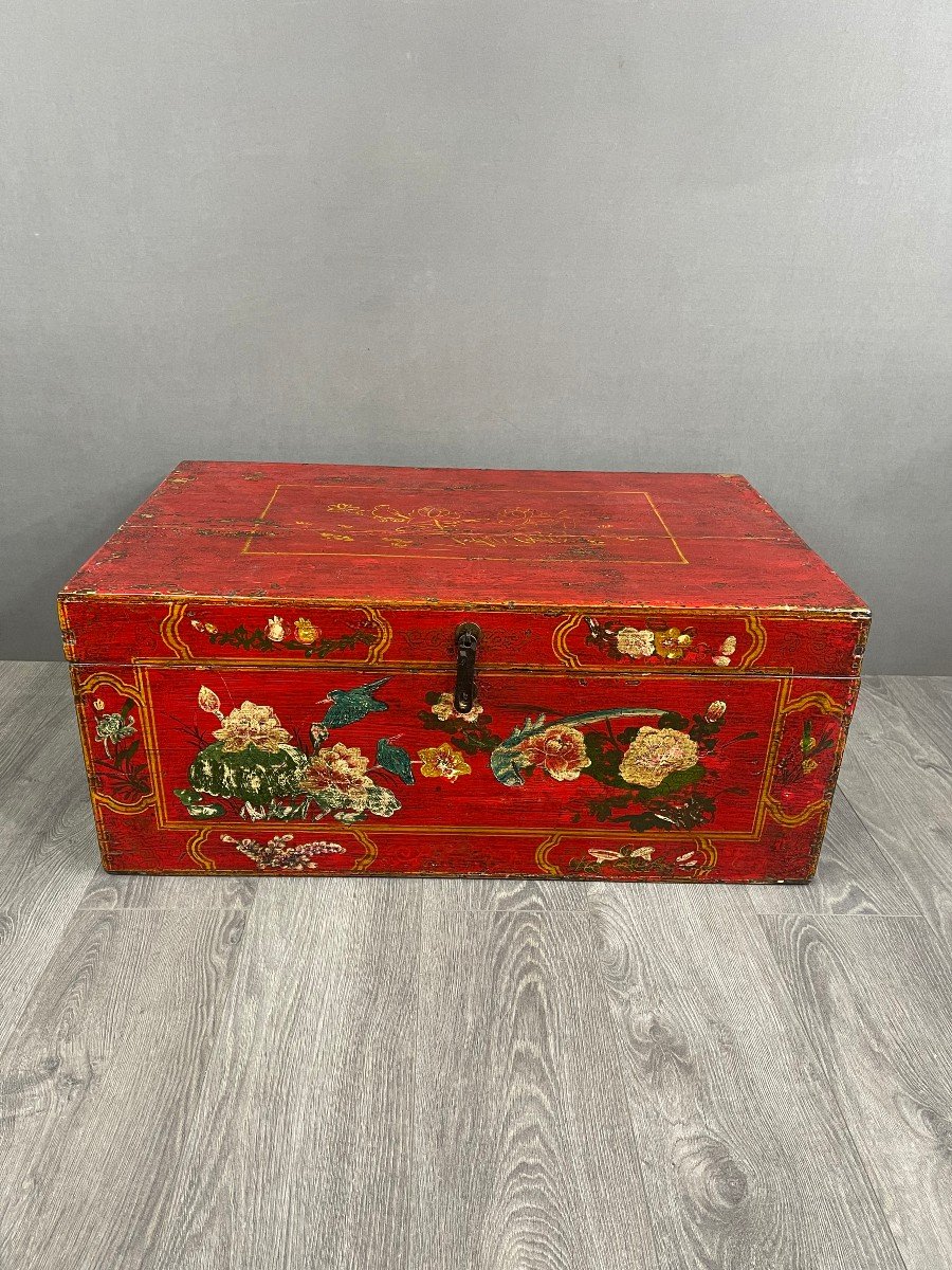 Old Hand Painted Chest, Floral Decor On A Red Background, 19th Century-photo-4